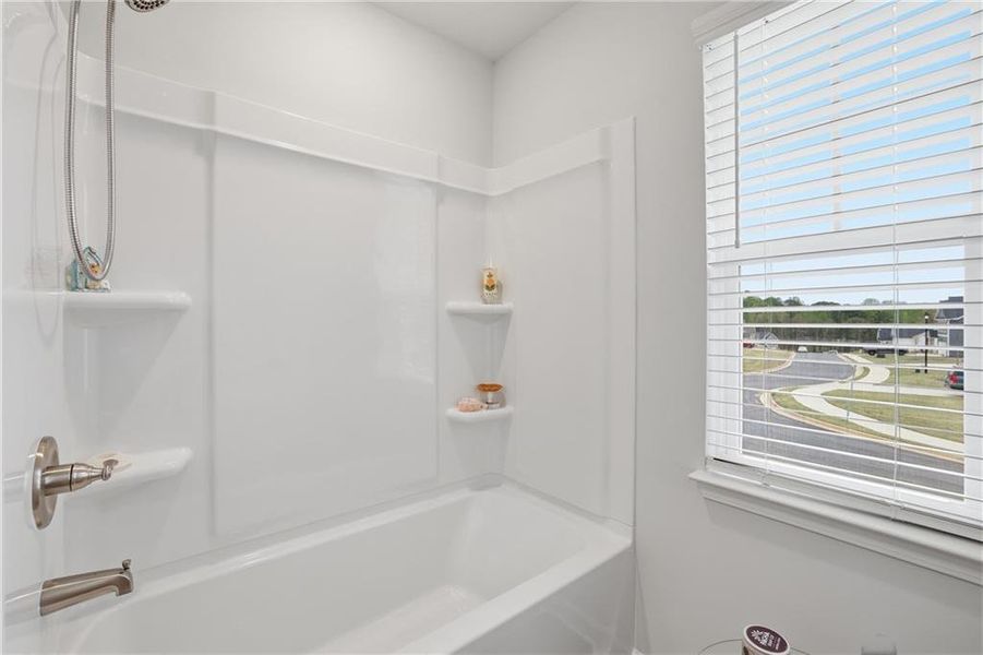 Close-up of interior finishes inside a home in , Commerce (Image 23).