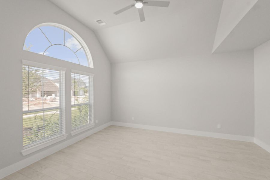 Spacious, unfurnished interior of a new home in Briarwood Crossing, Rosenberg (Image 16). Spacious, unfurnished interior of a new home in Briarwood Crossing, Rosenberg (Image 16).