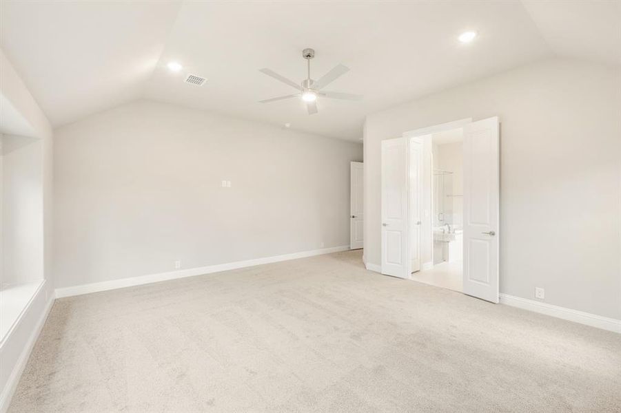 Spacious, unfurnished interior of a new home in Grace Park, Bedford (Image 24).