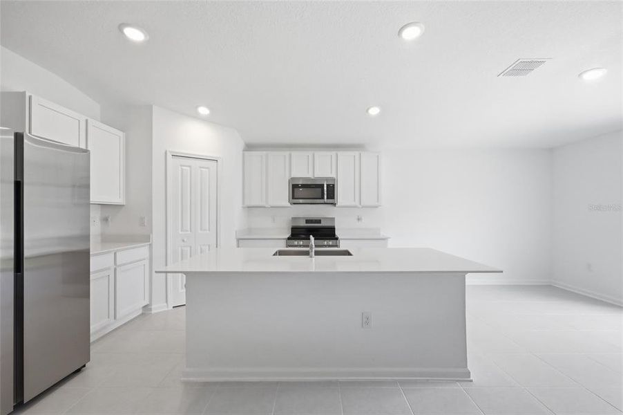 Furnished interior view inside a new home in Oak Hammock, Deland (Image 8). Furnished interior view inside a new home in Oak Hammock, Deland (Image 8).