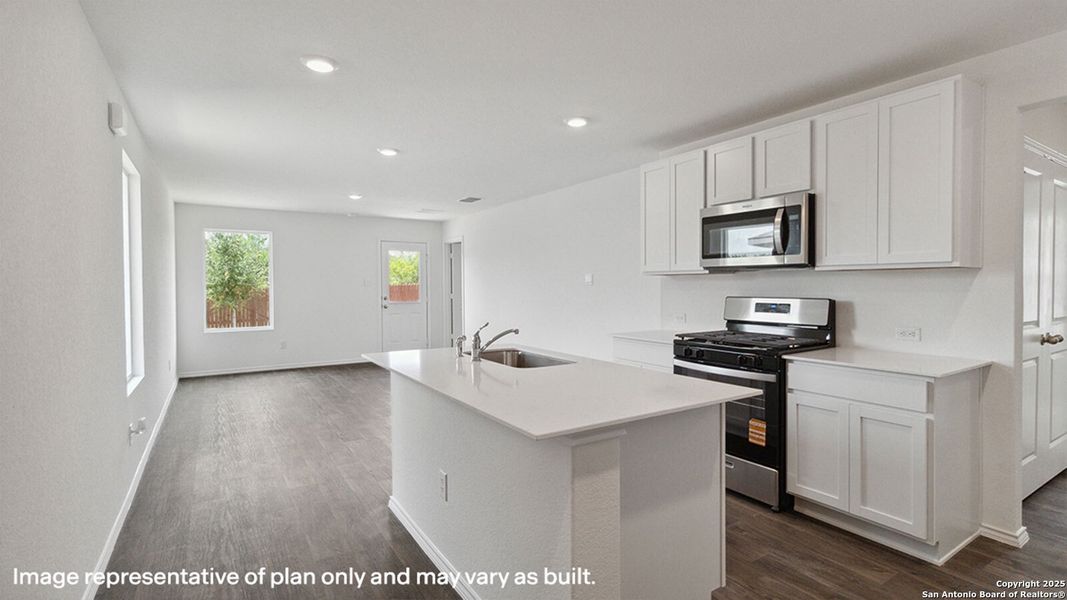 Furnished interior view inside a new home in Navarro Fields, Seguin (Image 9). Furnished interior view inside a new home in Navarro Fields, Seguin (Image 9).
