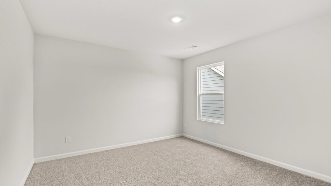 Representative unfurnished interior of a home built from the Hanover by D.R. Horton in Creekview, Atlanta (Image 30).
