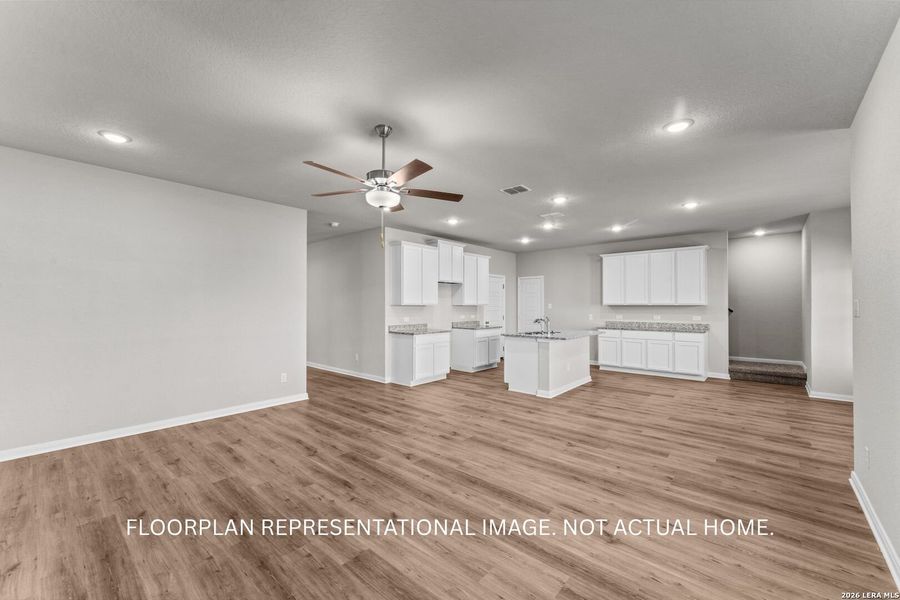Spacious, unfurnished interior of a new home in Agave, San Antonio (Image 17).
