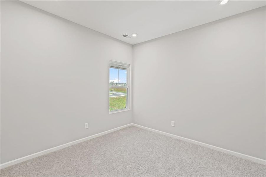 Spacious, unfurnished interior of a new home in Villas at Gold Creek, Dawsonville (Image 22).