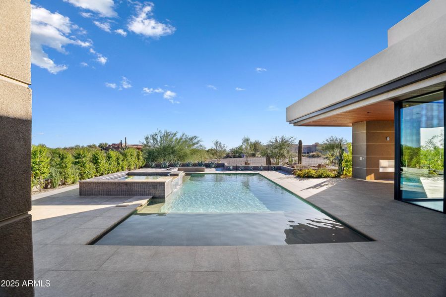 023_e_celestial-46_925