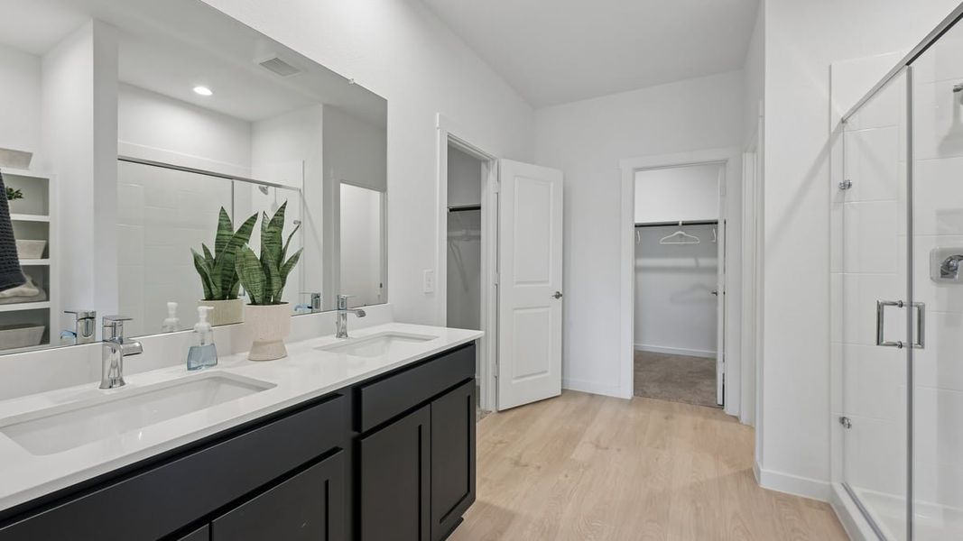 Furnished interior view inside a new home in Evergreen, Rosenberg (Image 21).