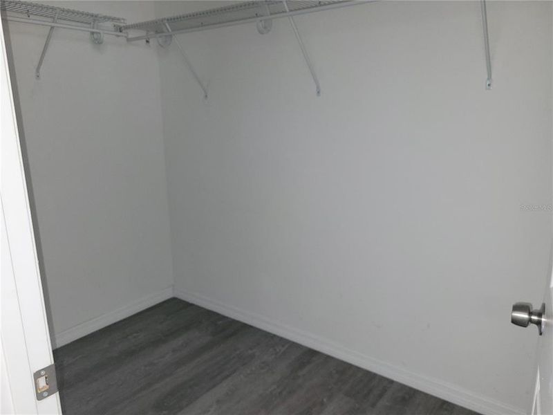 Spacious, unfurnished interior of a new home in , Ocala (Image 17).
