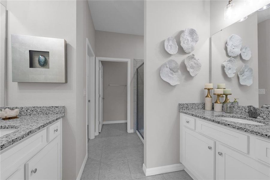 Furnished interior view inside a new home in Covered Bridge at Liberty Bluff, Haines City (Image 33).