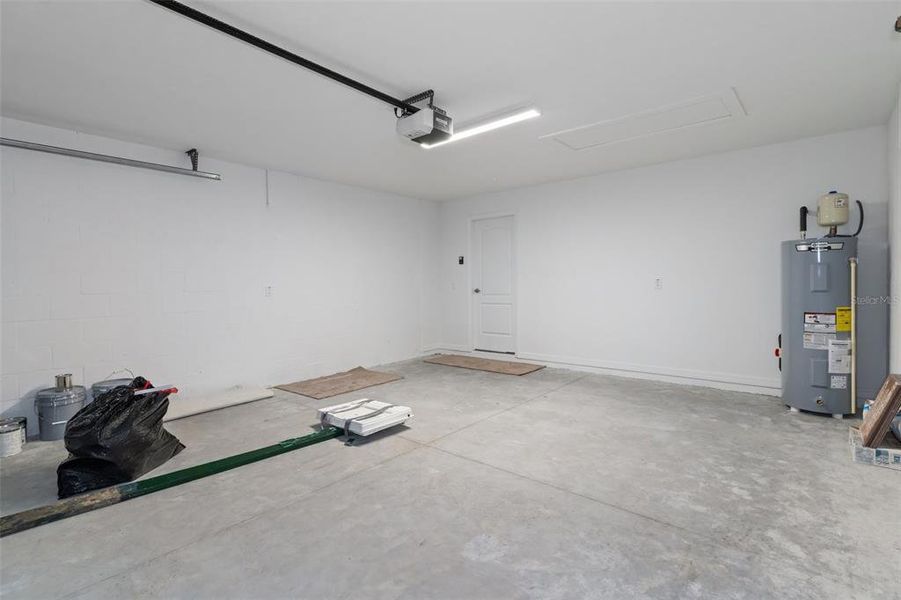 Image 40 of a home in .