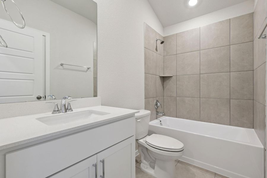 Photos are not of the actual home, but are photos of the builder home with same floorplan Photos are not of the actual home, but are photos of the builder home with same floorplan