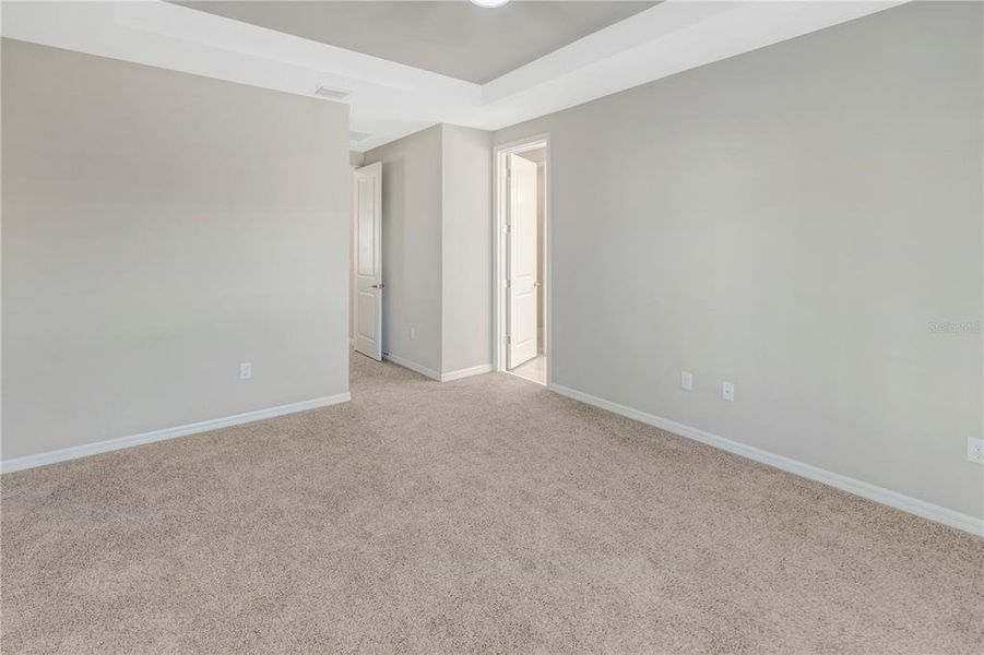 Spacious, unfurnished interior of a new home in , Riverview (Image 59). Spacious, unfurnished interior of a new home in , Riverview (Image 59).
