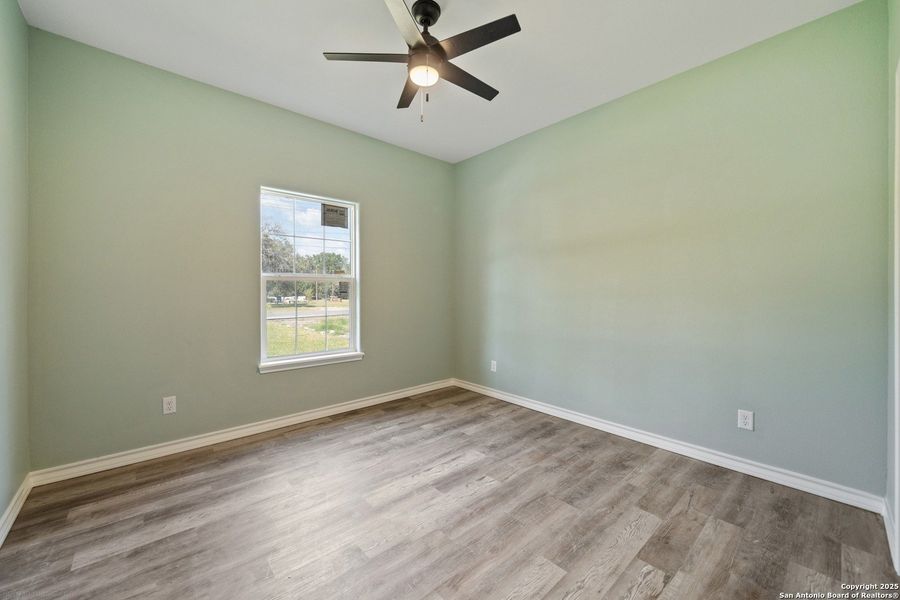 Spacious, unfurnished interior of a new home in , Beeville (Image 19).