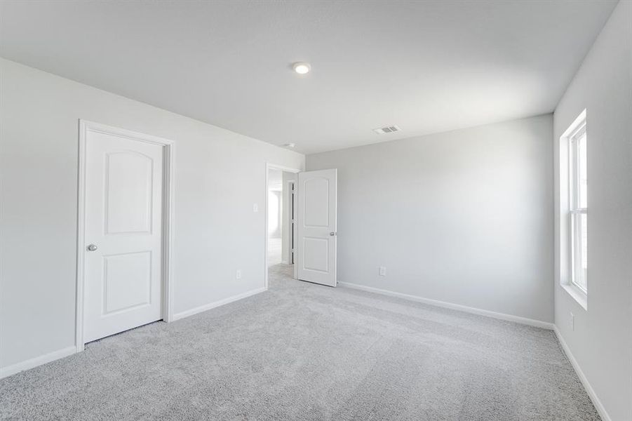 Spacious, unfurnished interior of a new home in Cedar Creek on Maple, Abilene (Image 16). Spacious, unfurnished interior of a new home in Cedar Creek on Maple, Abilene (Image 16).
