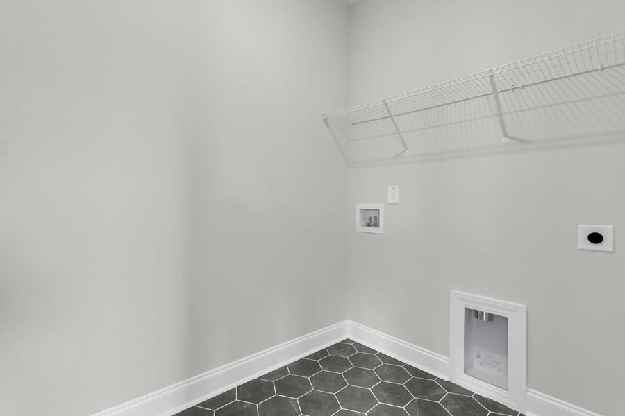 Spacious, unfurnished interior of a new home in Tidewater at Lakes of Cane Bay, Summerville (Image 28). Spacious, unfurnished interior of a new home in Tidewater at Lakes of Cane Bay, Summerville (Image 28).