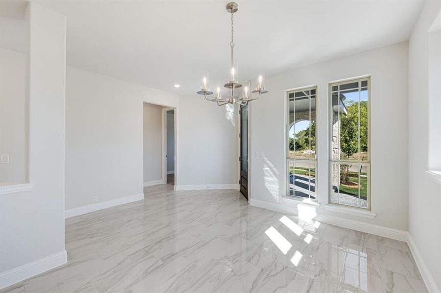 Spacious, unfurnished interior of a new home in Hampton Park, Glenn Heights (Image 30).