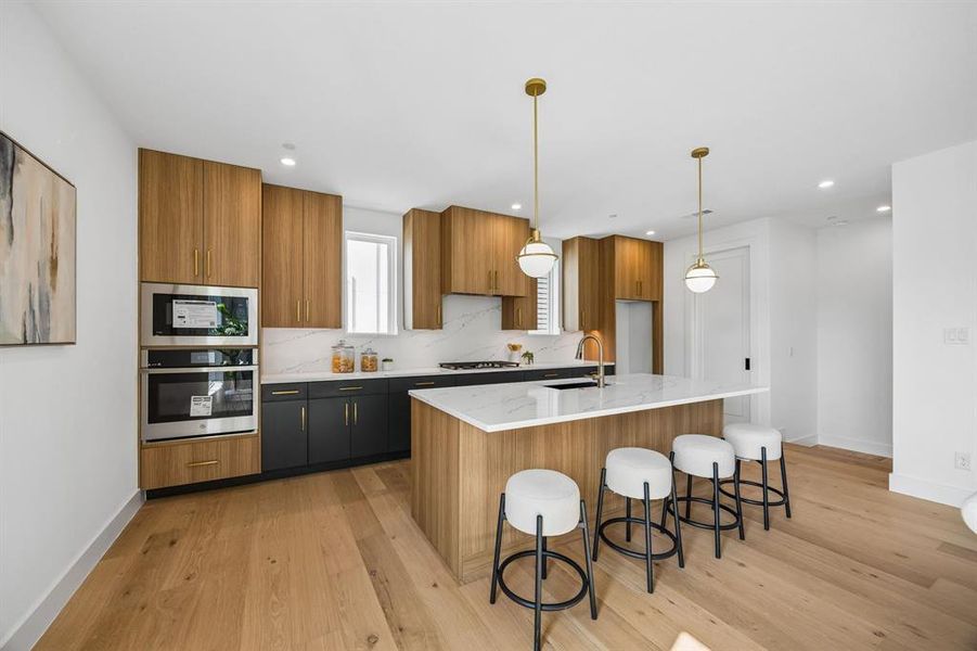 Furnished interior view inside a new home in , Dallas (Image 26). Furnished interior view inside a new home in , Dallas (Image 26).