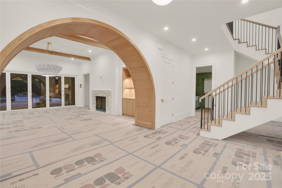 Spacious, unfurnished interior of a new home in , Charlotte (Image 14).