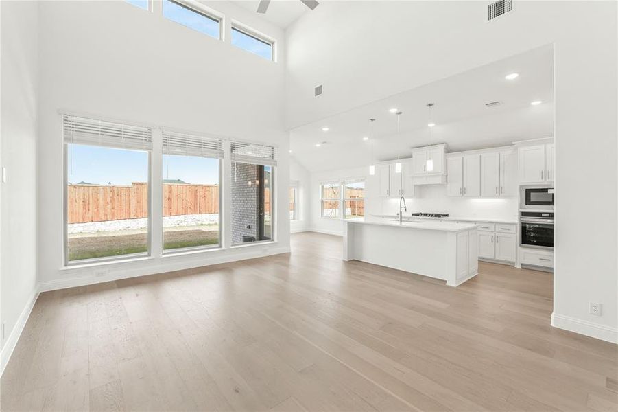 Spacious, unfurnished interior of a new home in Sutton Fields, Celina (Image 30).