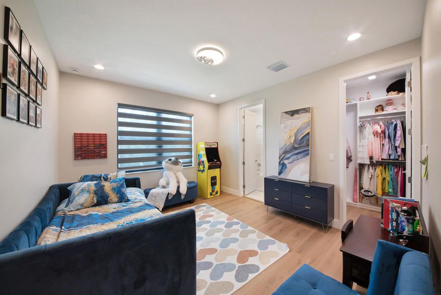 Furnished interior view inside a new home in , Boca Raton (Image 43).