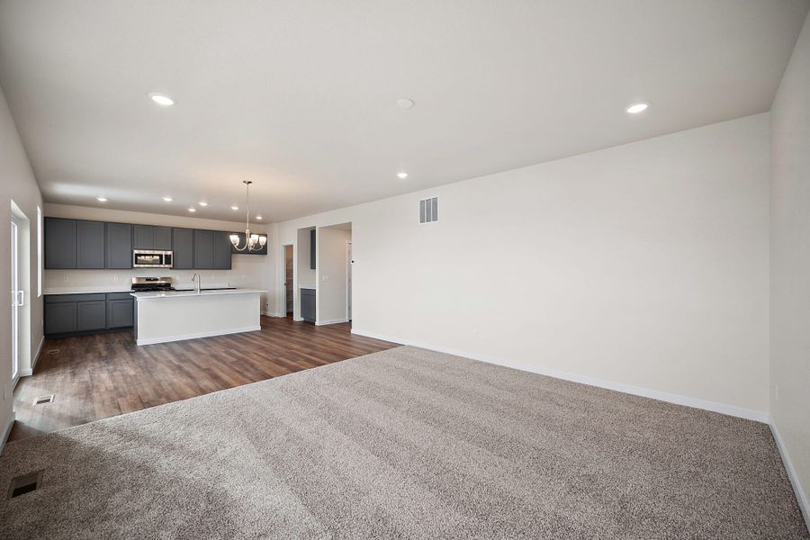 Spacious, unfurnished interior of a new home in Aspen Ranch, Fountain (Image 24).