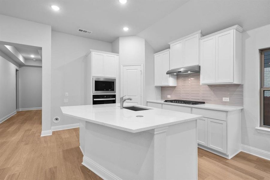 DAl_Heartland_Kimble_3933 Lakefield Dr (11)