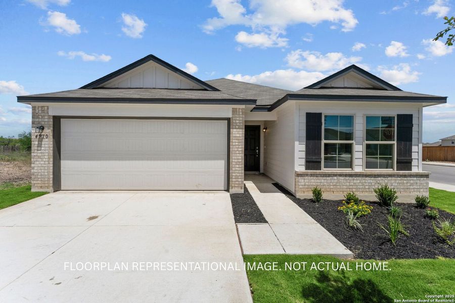 Image 22 of a home in Agave.