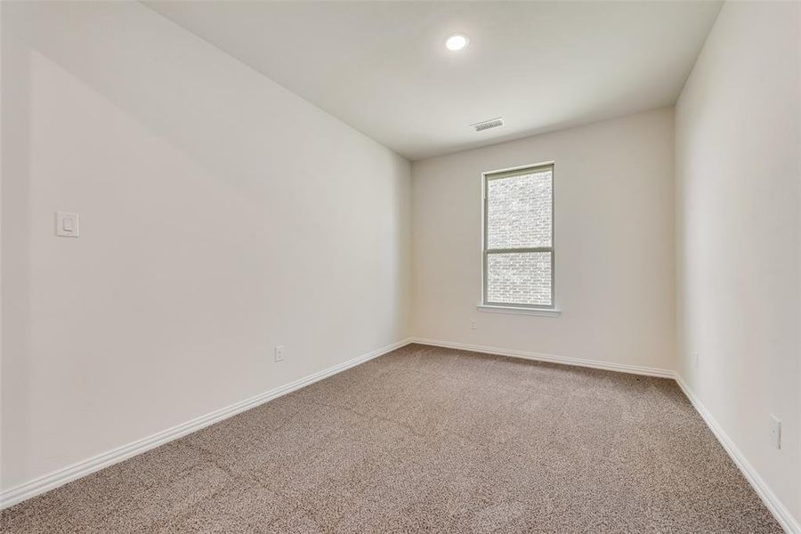 Spacious, unfurnished interior of a new home in Spiritas Ranch, Little Elm (Image 13). Spacious, unfurnished interior of a new home in Spiritas Ranch, Little Elm (Image 13).