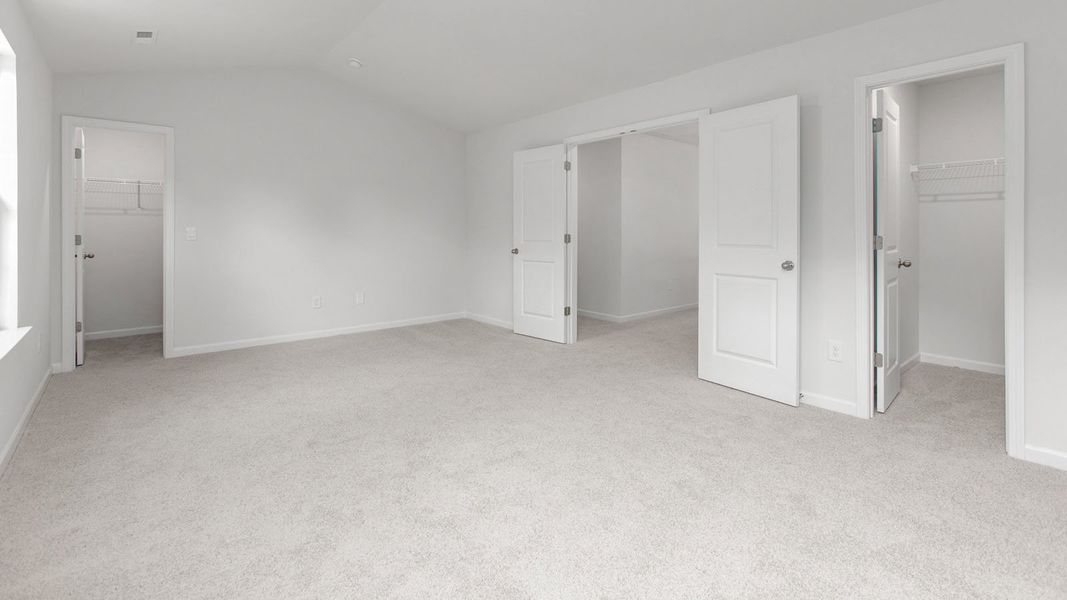 Spacious, unfurnished interior of a new home in Middleton, Greensboro (Image 16).