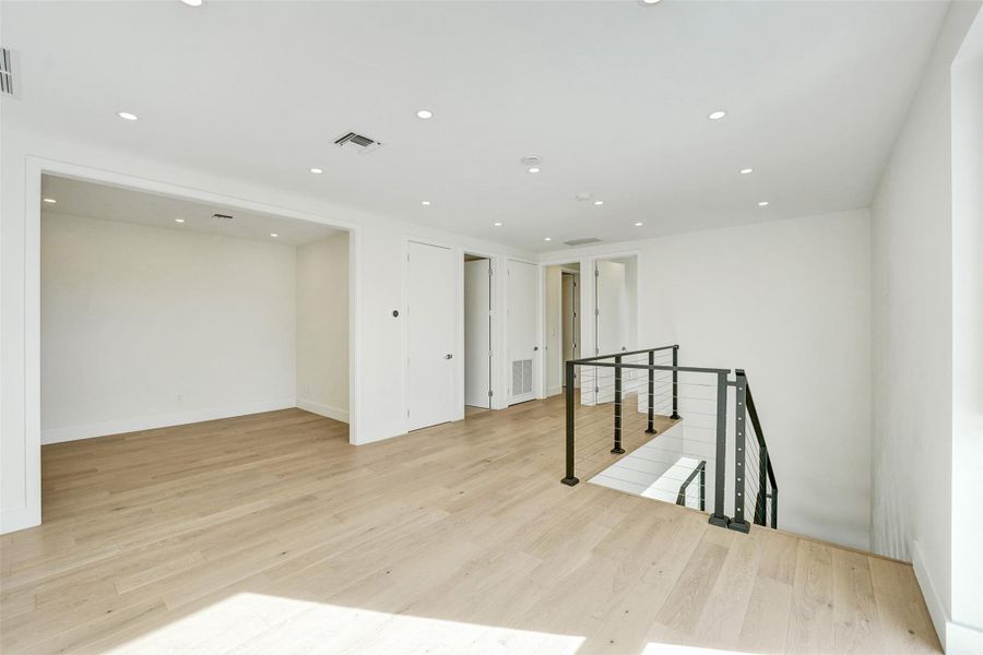 Spacious, unfurnished interior of a new home in , Fort Lauderdale (Image 72). Spacious, unfurnished interior of a new home in , Fort Lauderdale (Image 72).