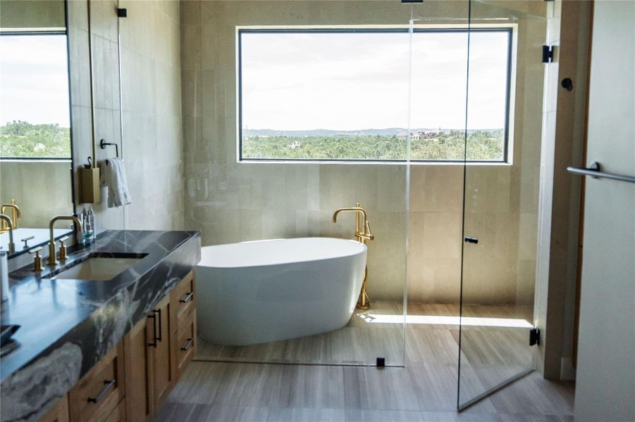 Furnished interior view inside a new home in , Blanco (Image 3).