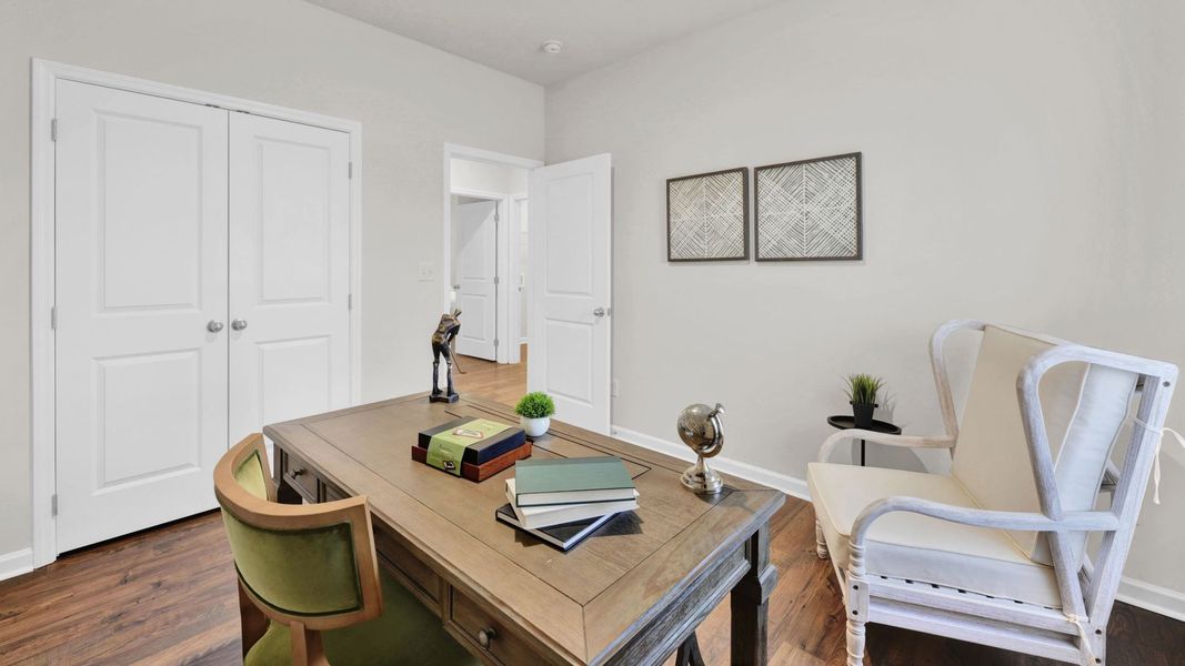 Furnished interior view inside a new home in Johnson Farms, Greeneville (Image 30).