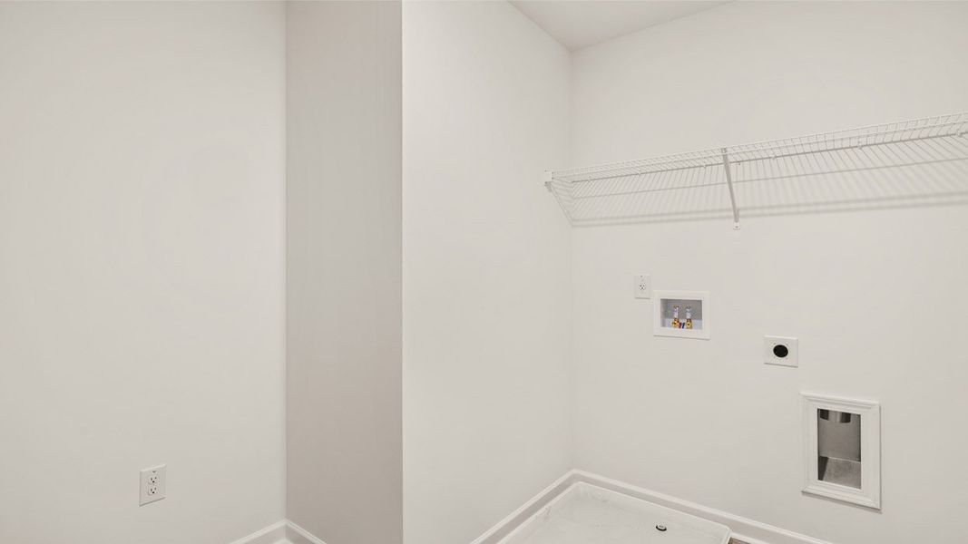 Spacious, unfurnished interior of a new home in Brooks Station, Dacula (Image 47).