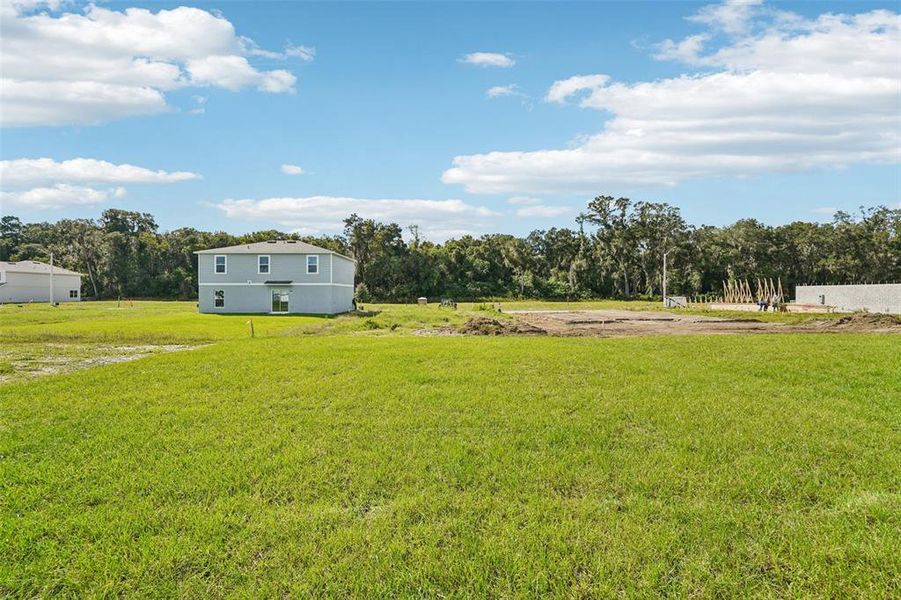 Image 9 of a home in West Oak.