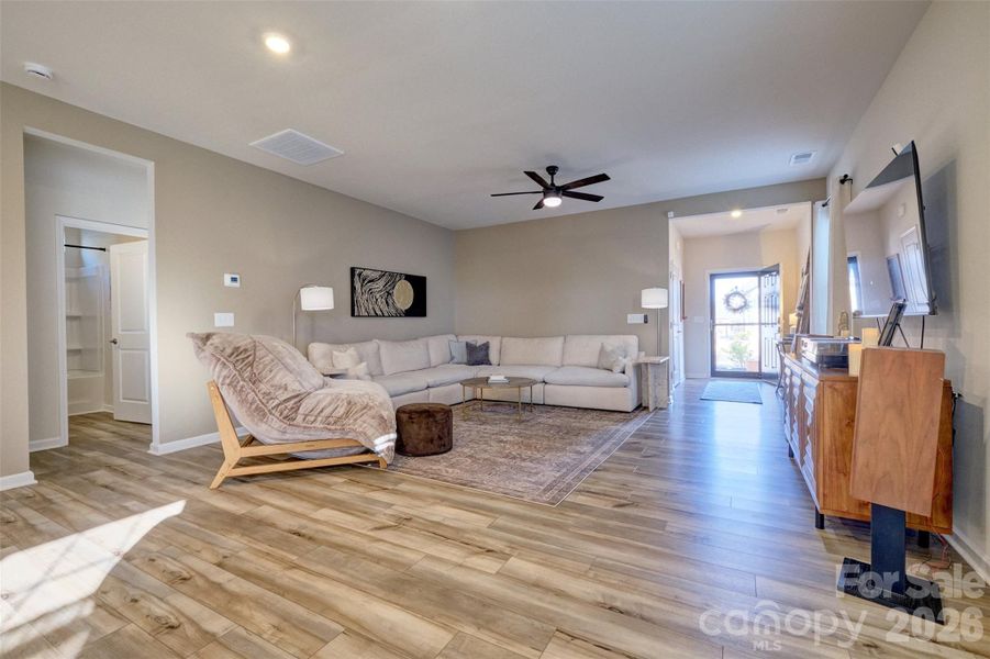 Furnished interior view inside a new home in Elizabeth, Fort Mill (Image 13).