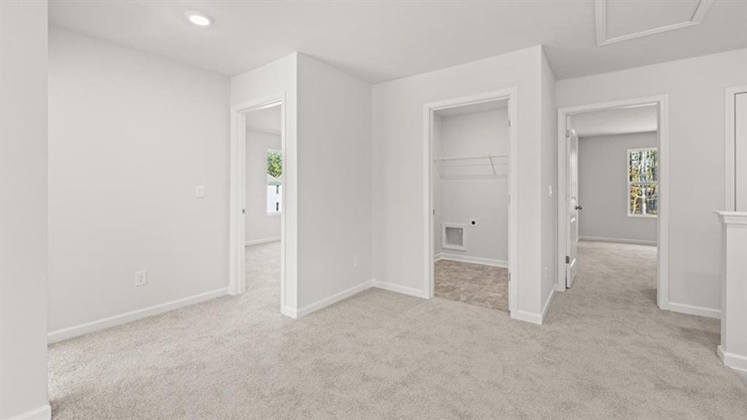 Spacious, unfurnished interior of a new home in , Cartersville (Image 15).