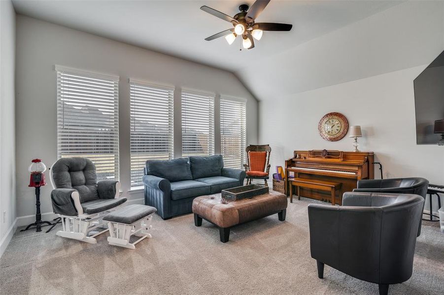 Another view of the bonus room. Another view of the bonus room.