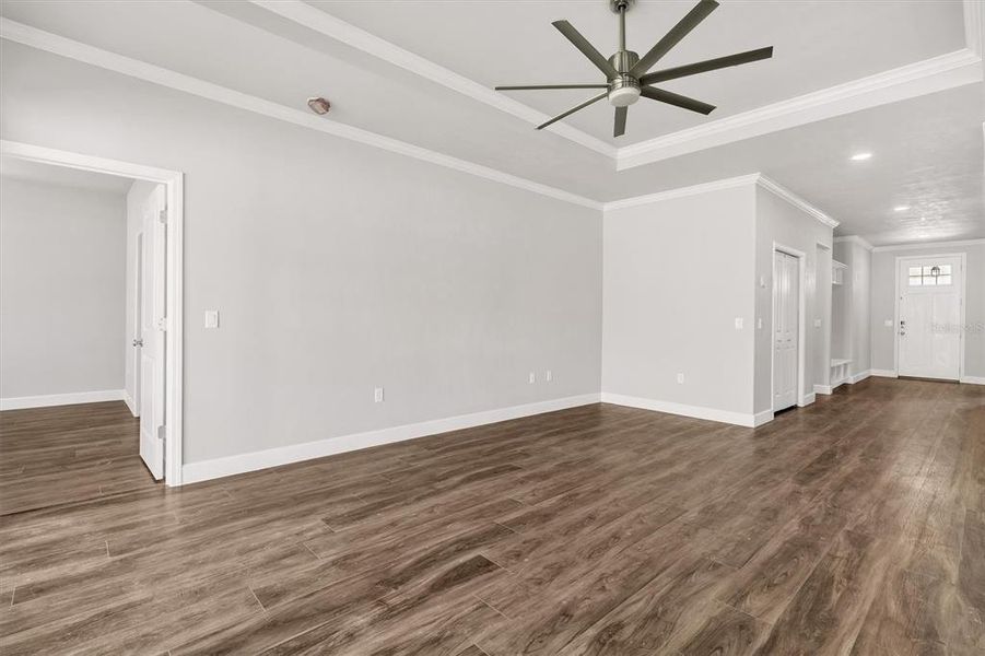 Spacious, unfurnished interior of a new home in Grand Oaks, Gainesville (Image 53).
