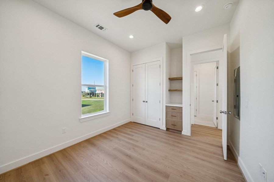 Guets room 1st Floor