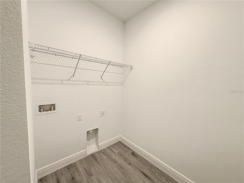 Image 68 of a home in .