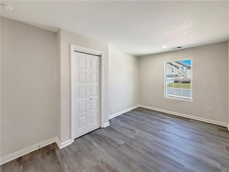 Spacious, unfurnished interior of a new home in , Jonesboro (Image 19).
