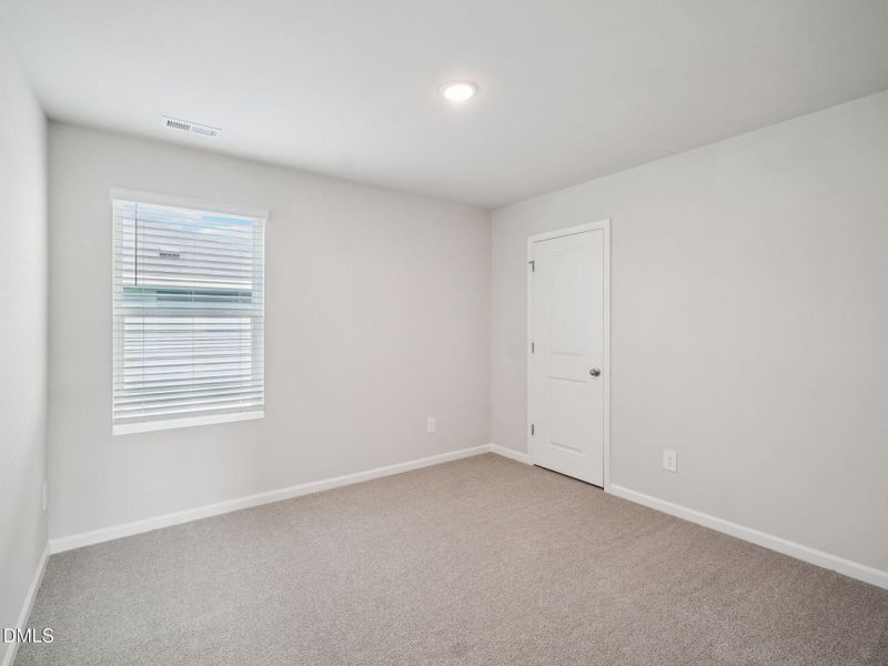 27-web-or-mls-Raleigh - River Glen - 636