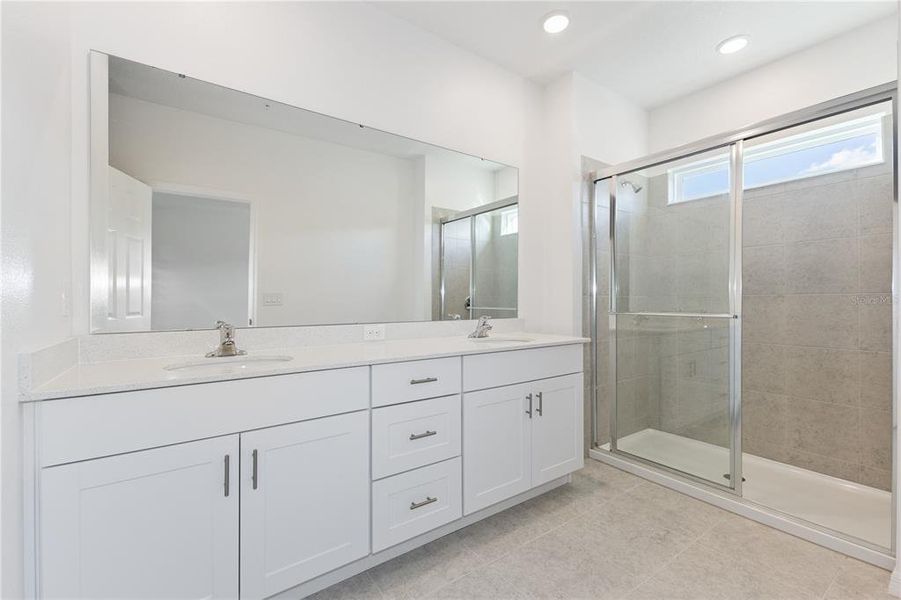 Furnished interior view inside a new home in , Apopka (Image 4).