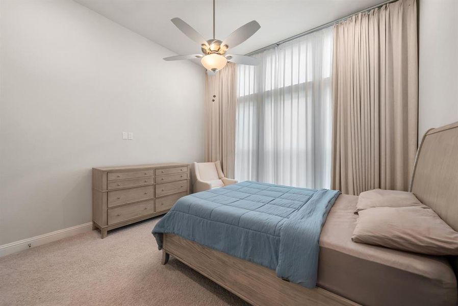 Furnished interior view inside a new home in , Frisco (Image 11).