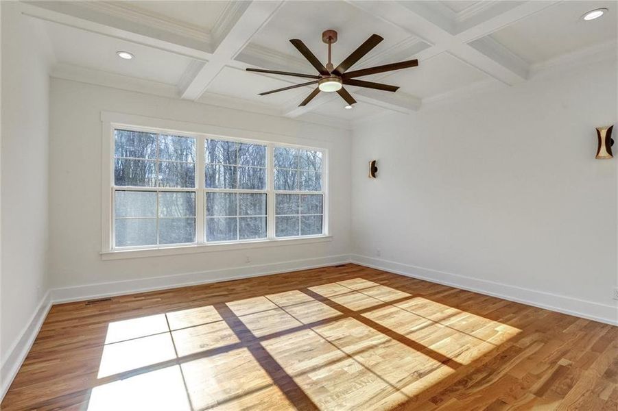 Spacious, unfurnished interior of a new home in , Gainesville (Image 33).