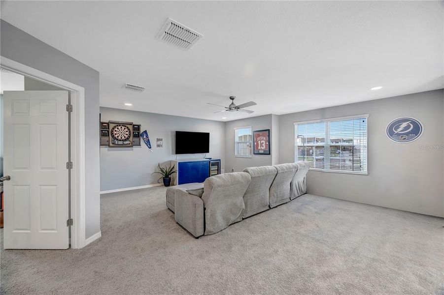 Furnished interior view inside a new home in , Wesley Chapel (Image 16).