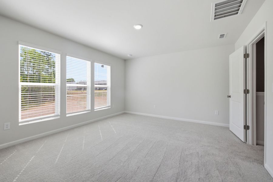 Spacious, unfurnished interior of a new home in Carpenter Falls, Durham (Image 15). Spacious, unfurnished interior of a new home in Carpenter Falls, Durham (Image 15).