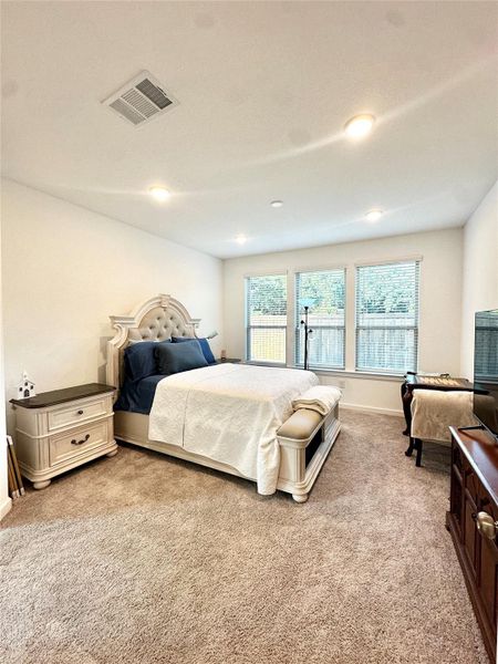 Furnished interior view inside a new home in , Tomball (Image 6).