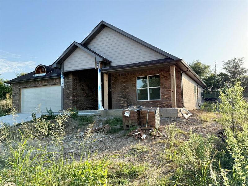 Image 33 of a home in .