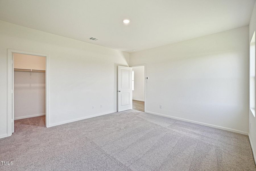 30-web-or-mls-Merced River Ln-S2806-026