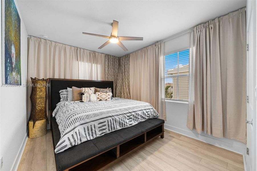 Furnished interior view inside a new home in , Pembroke Pines (Image 38).